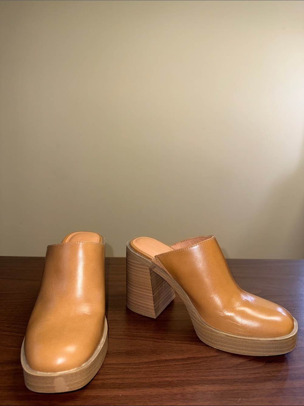 Universal Thread Cognac Leather Slip-On Mules